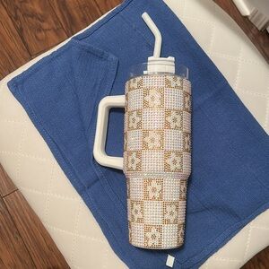 Brand new White and Floral Gold Tone Sparkle Tumbler